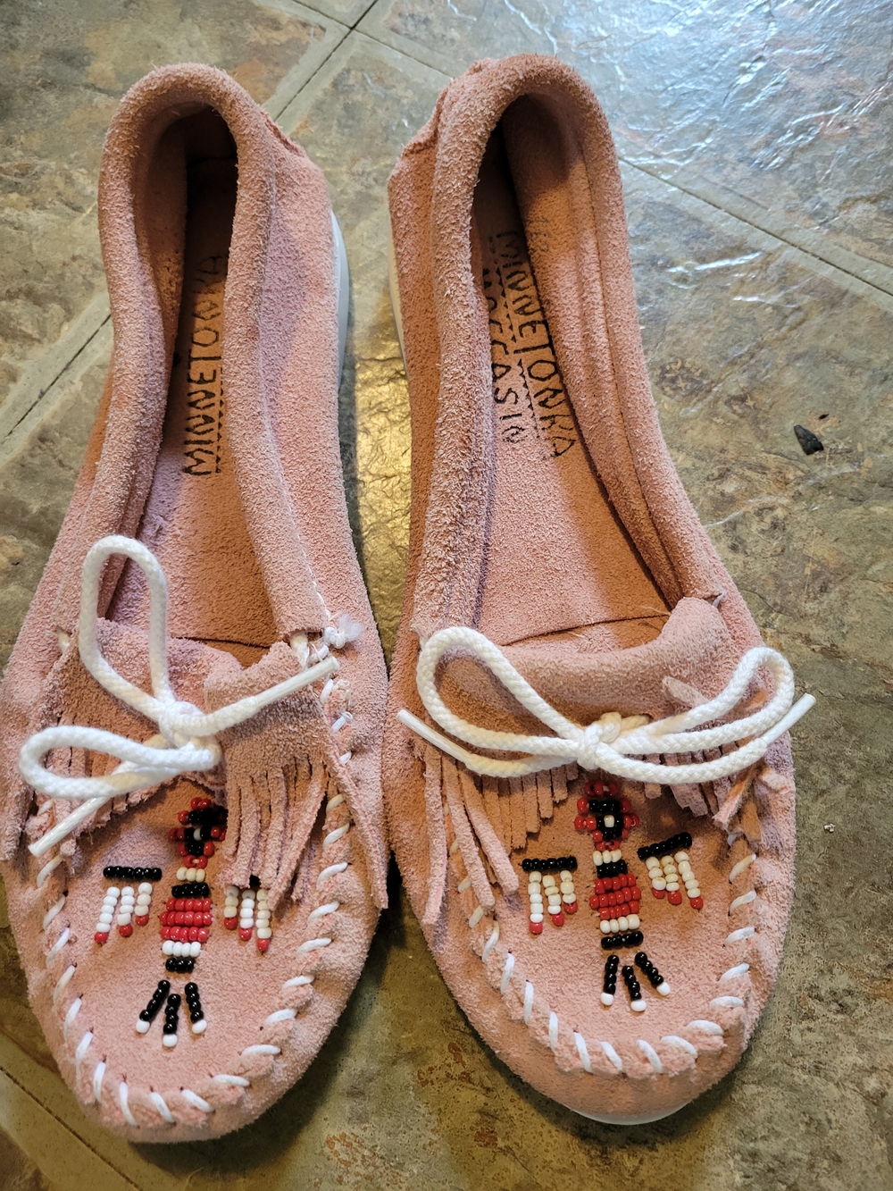 Minnetonka Pink Suede Beaded Moccasin Flats
